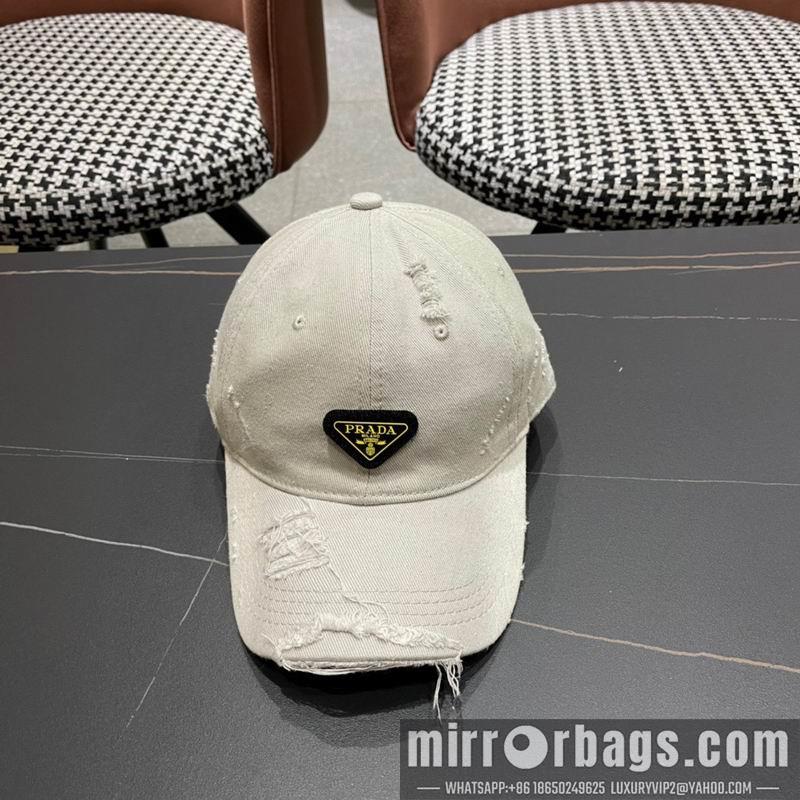 Prada Hat 090601
