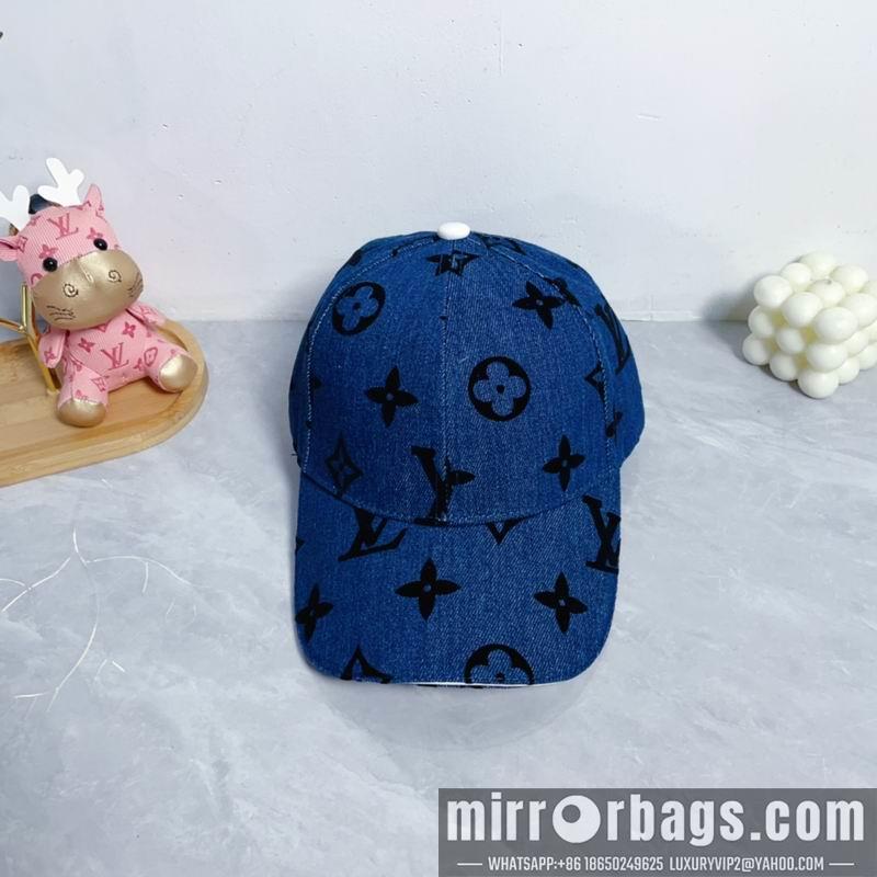 LV Hat dx32