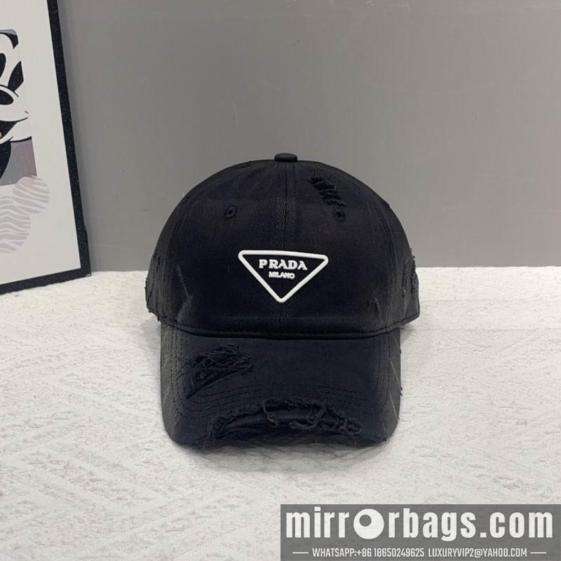 Prada Hat hm03