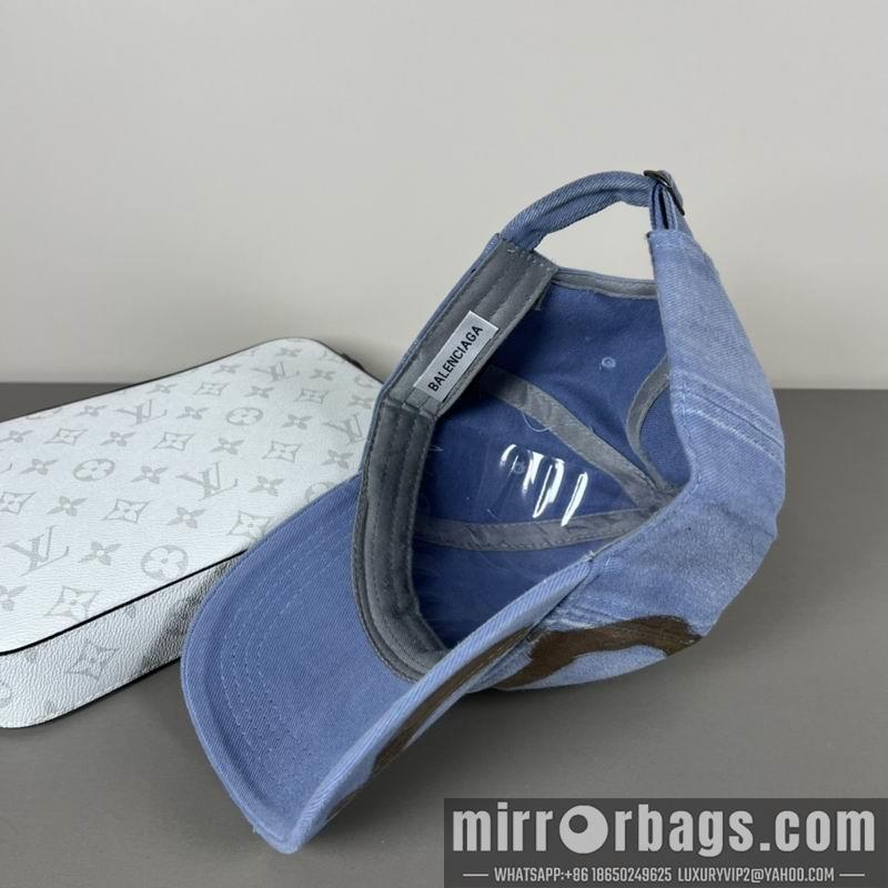 Balenciaga Hat dx34