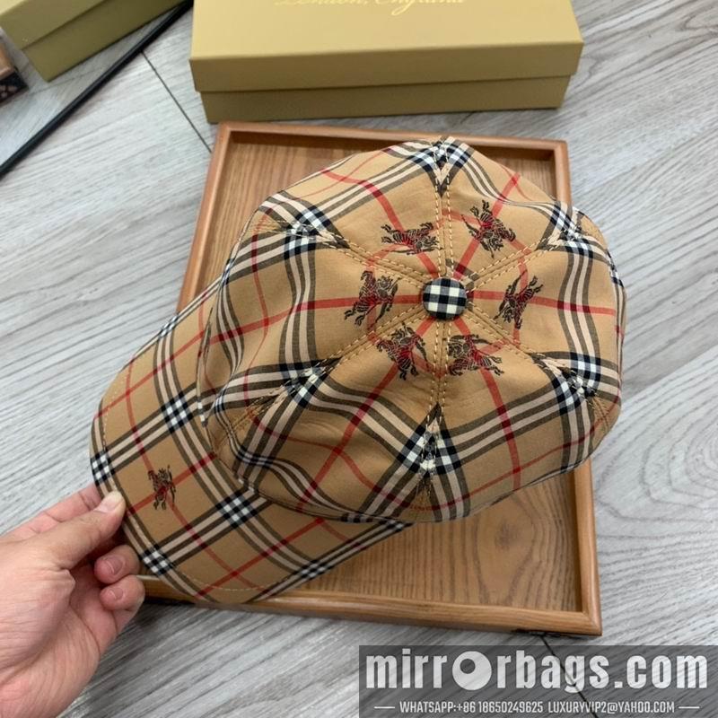 Burberry Hat34