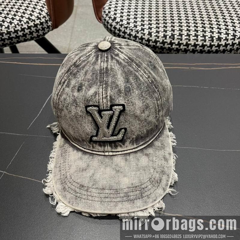 LV Hat 071302