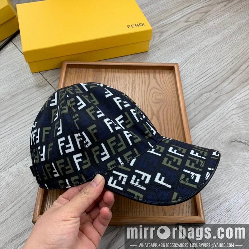 Fendi Hat dx105