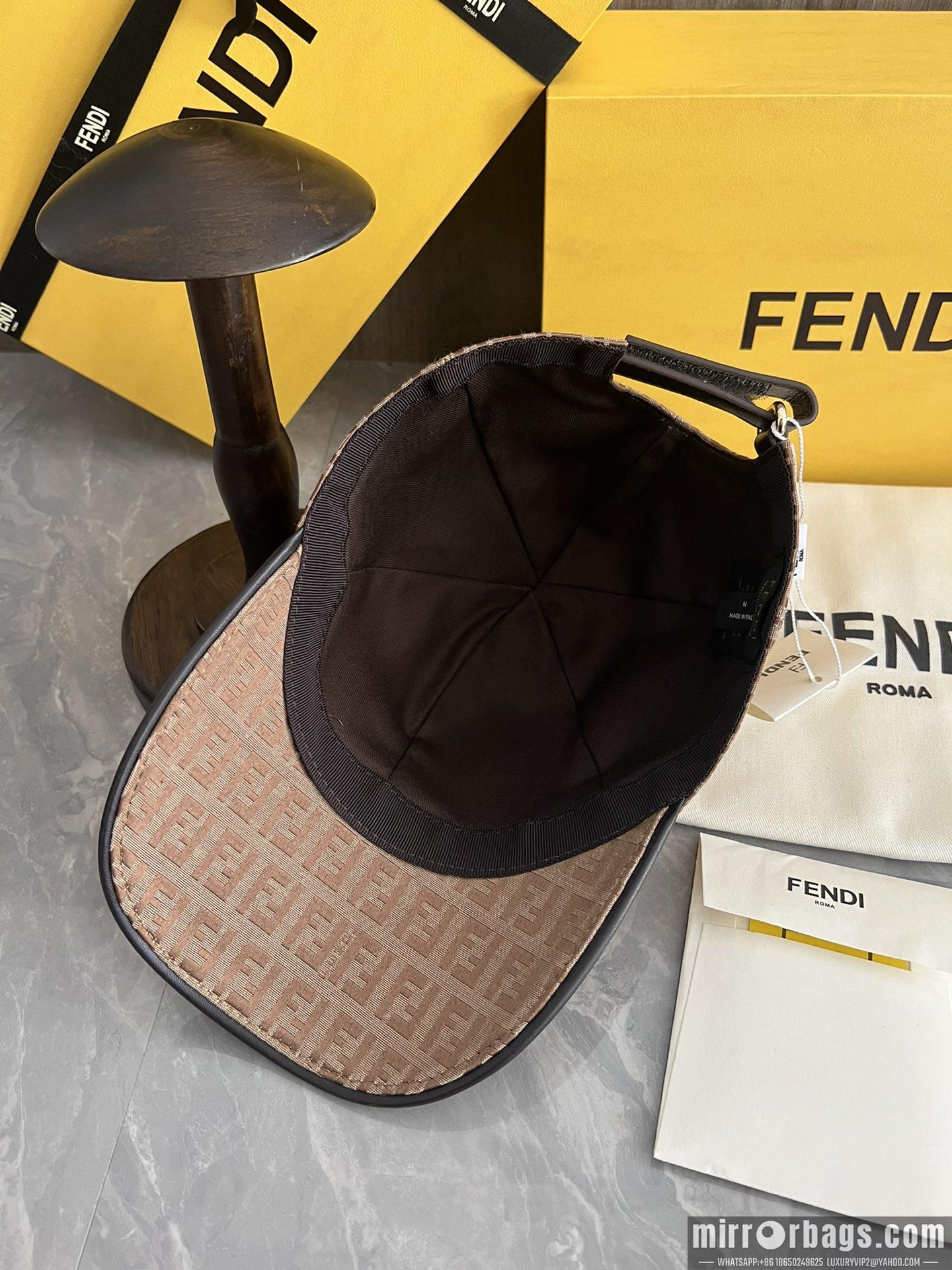 Fendi Hat dx87