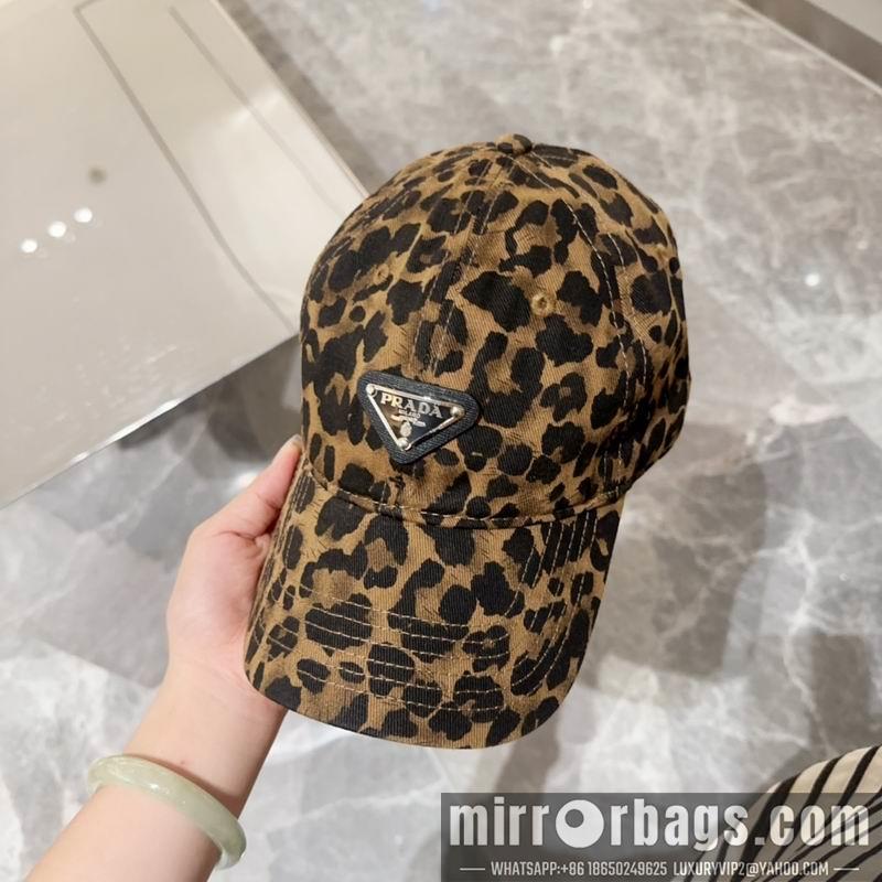 Prada Hat dx40
