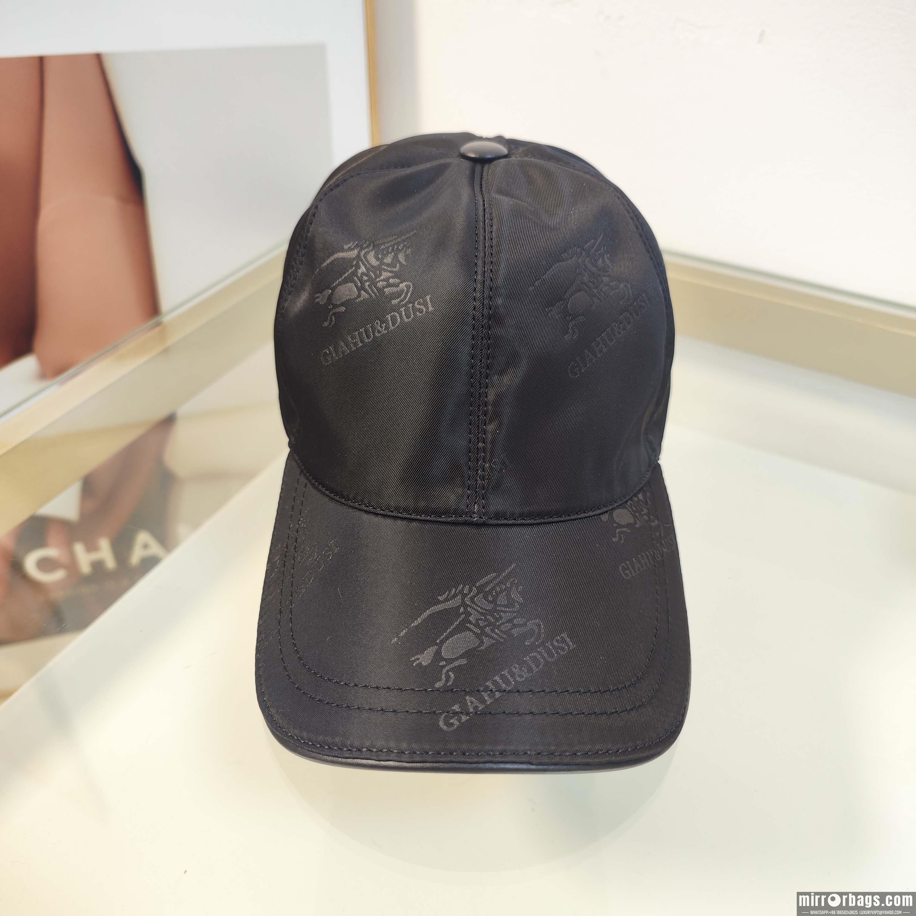 Burberry Hat dx62