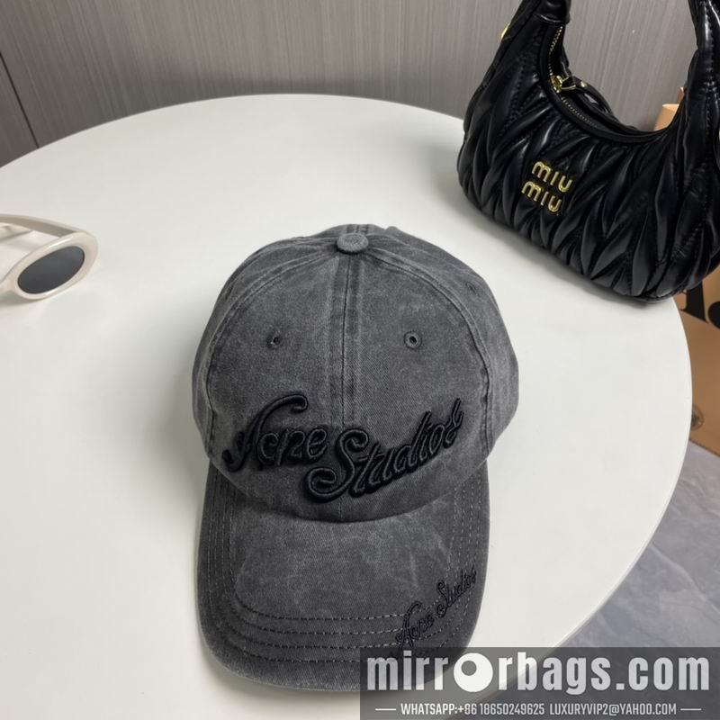Acne Hat 121401