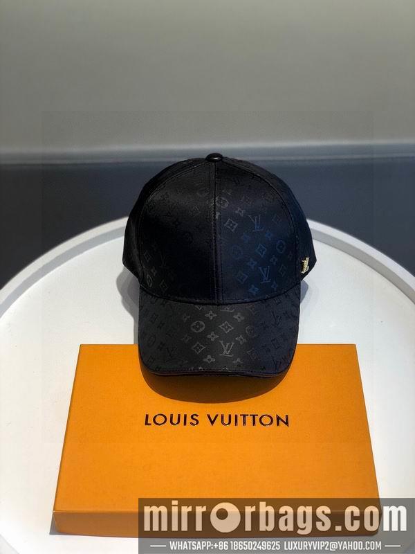 LV Hat 071203
