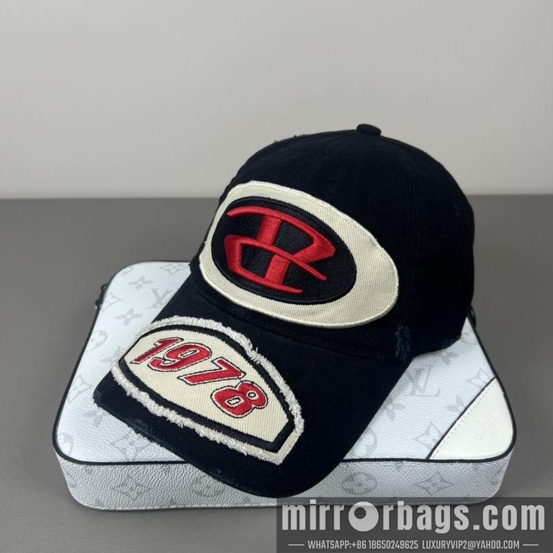 Balenciaga Hat 021005