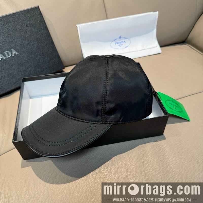 Prada Hat dx64