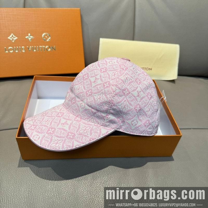 LV Hat dx121