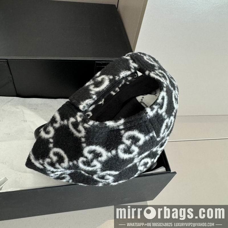 Gucci Hat dx139