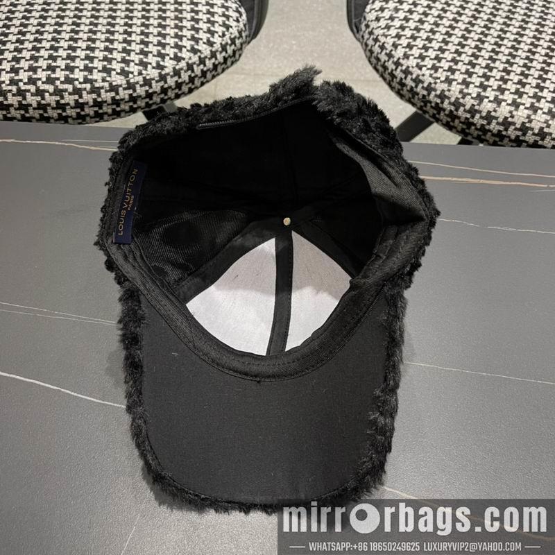 LV Hat 102801