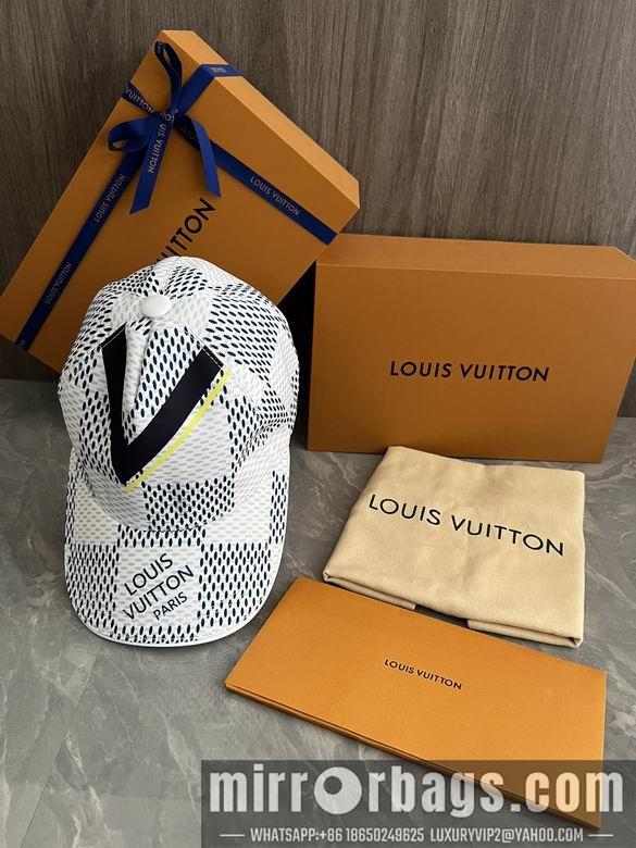 LV Hat dxn11