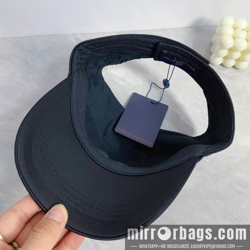LV Hat dx40