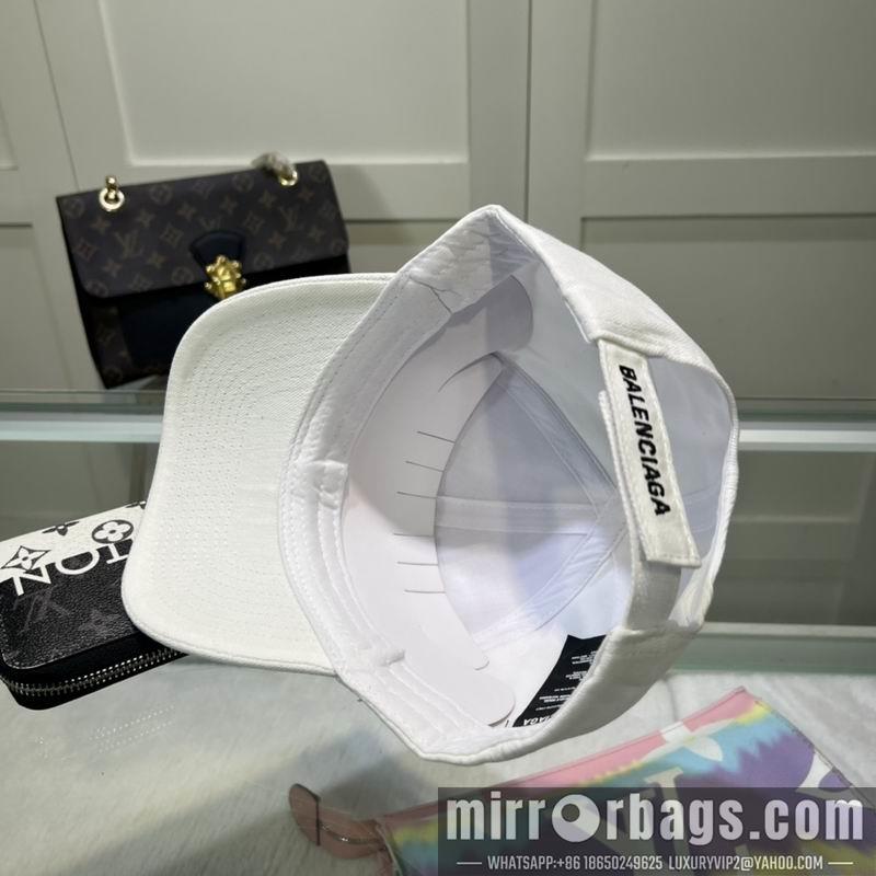 Balenciaga Hat dx98