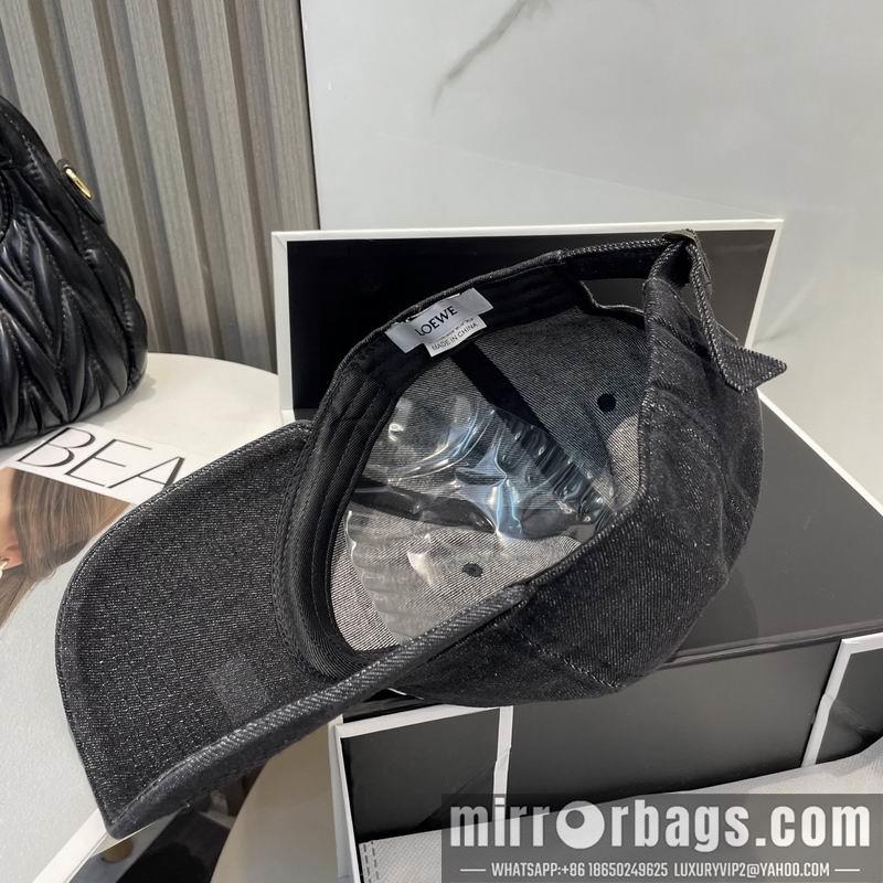 Loewe Hat dx55