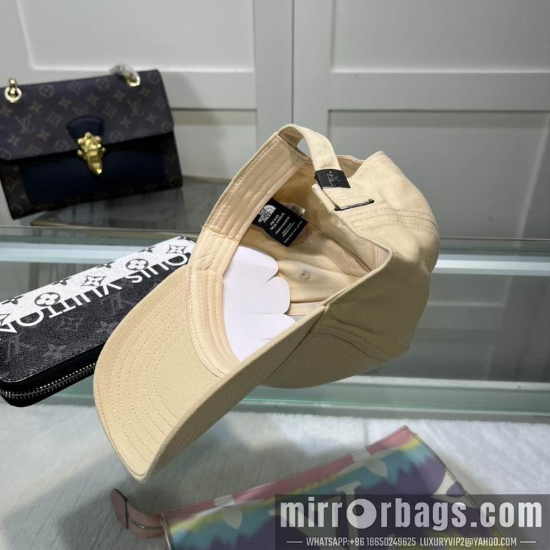 The North Face Hat dx03