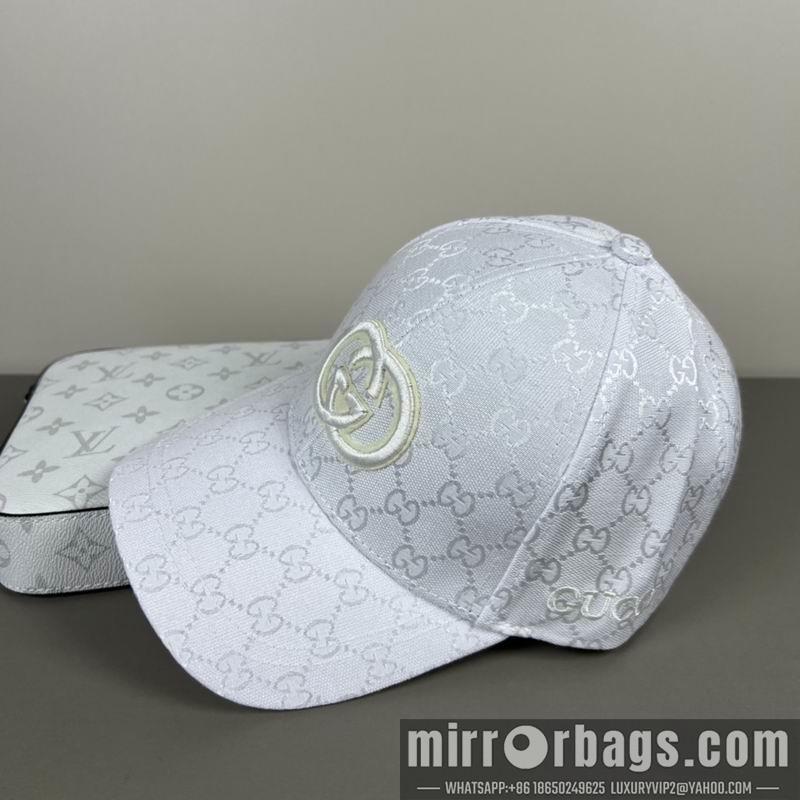 Gucci Hat dx38