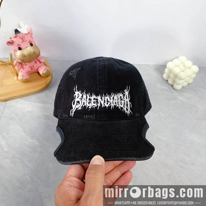 Balenciaga Hat dx93