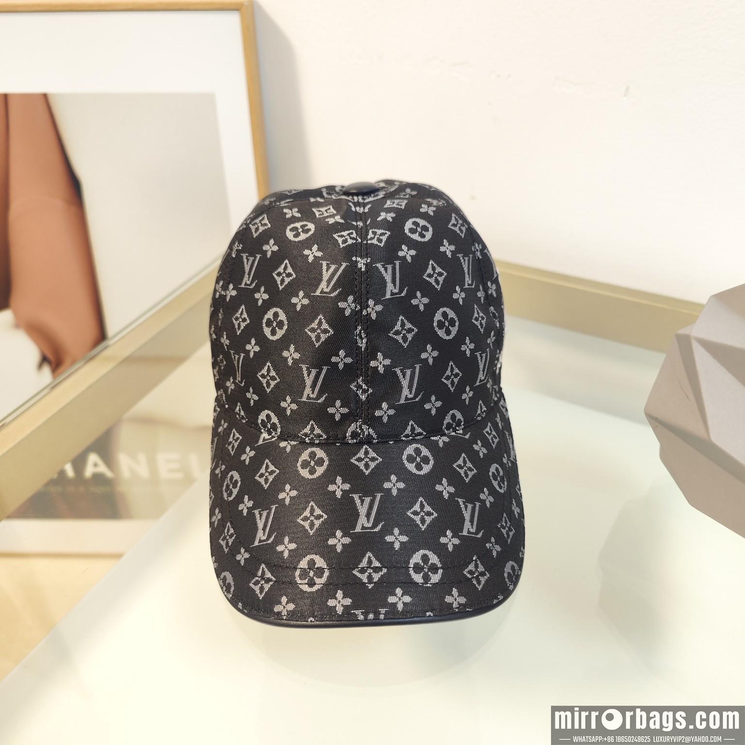 LV Hat dx120