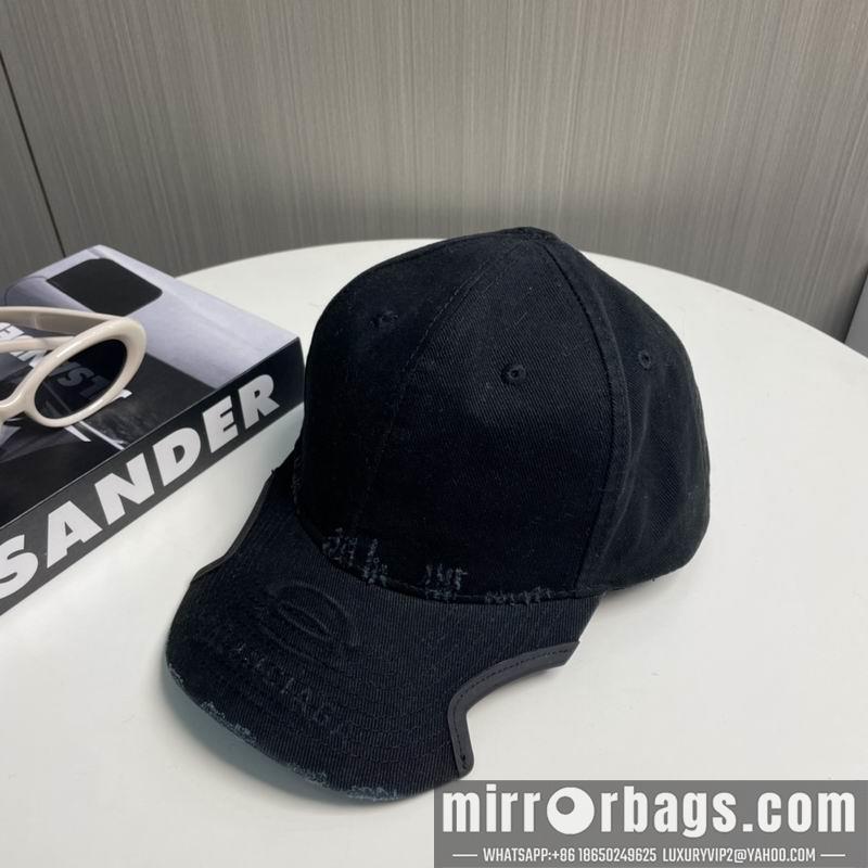 Balenciaga Hat 010401