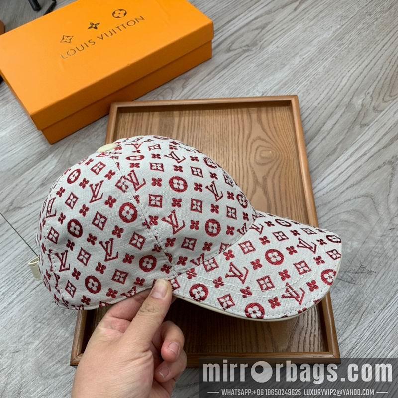 LV Hat dx45