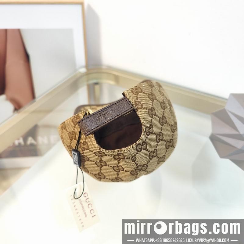 Gucci Hat dx149