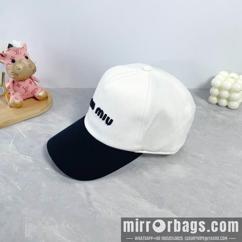 Miumiu Hat dx58