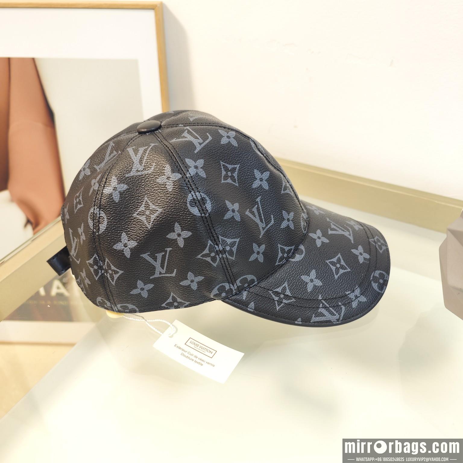 LV Hat dx121