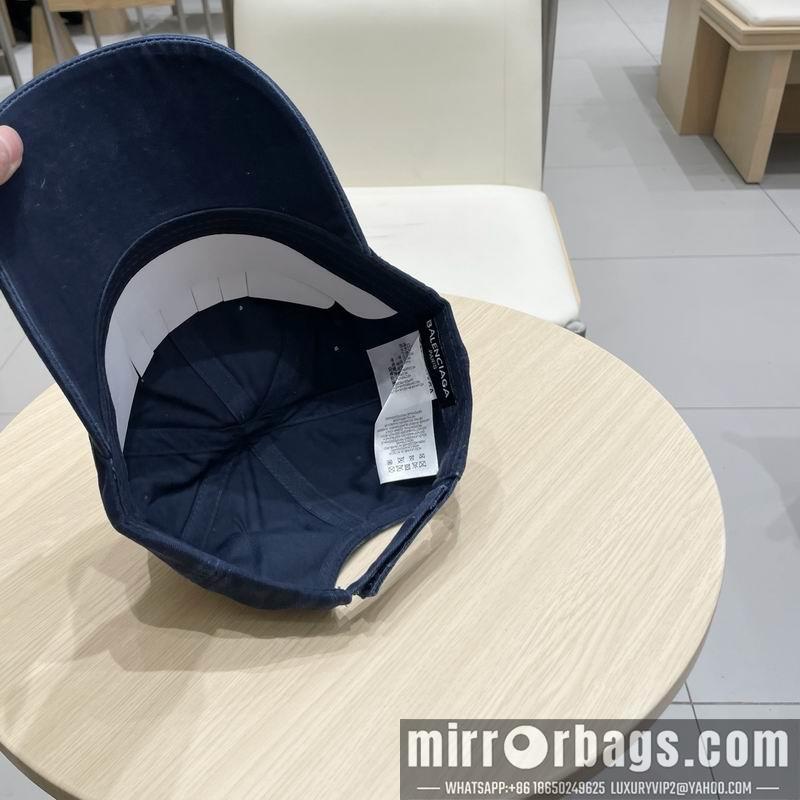 Balenciaga Hat 041403