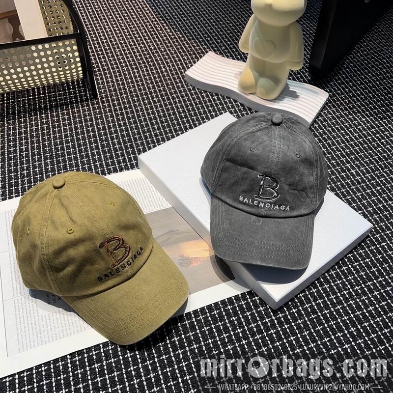 Balenciaga Hat dx08