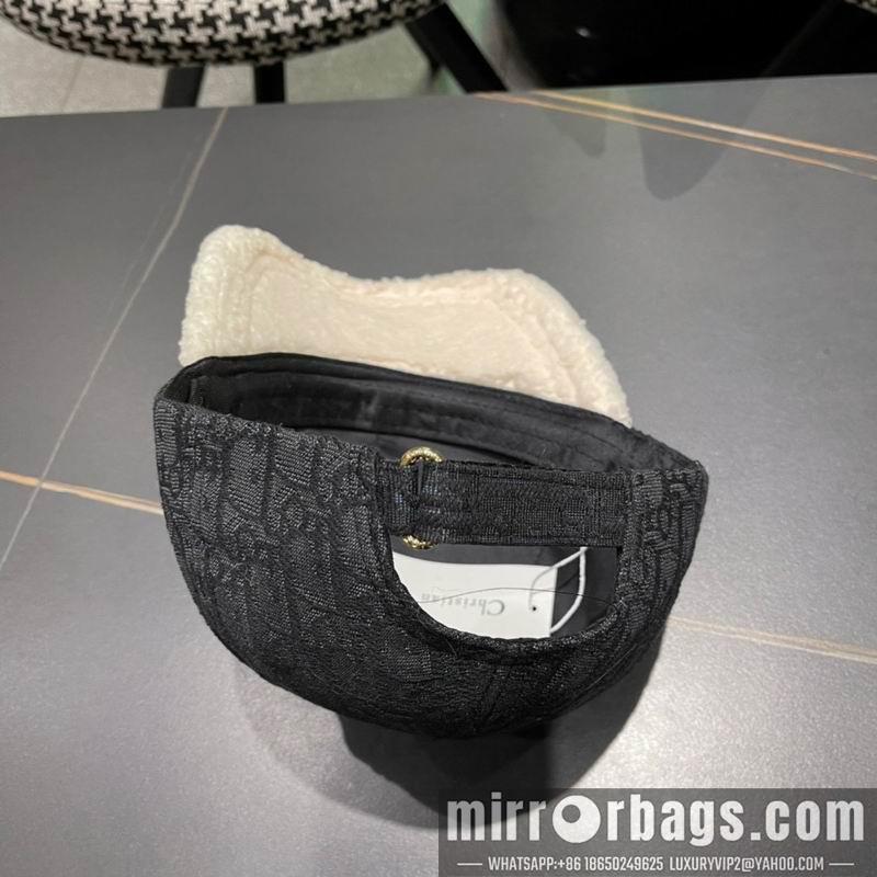 Dior Hat 010401