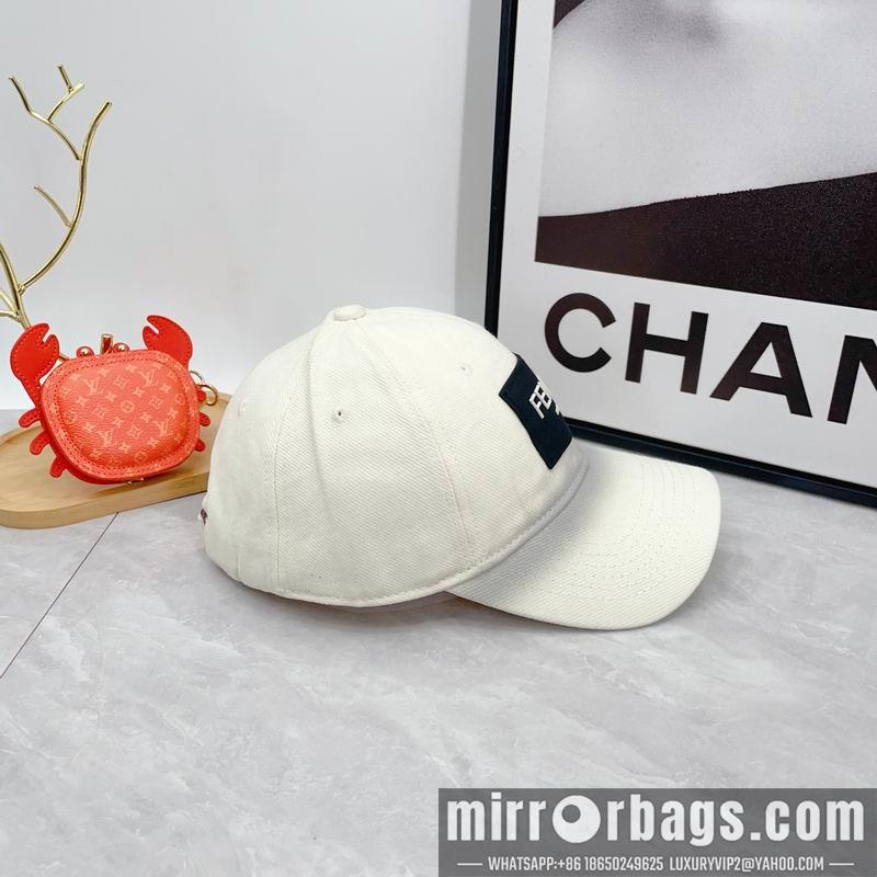 Fendi Hat dx70
