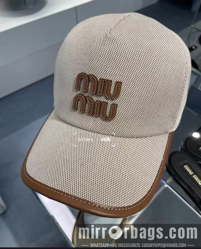 Miumiu Hat dx44