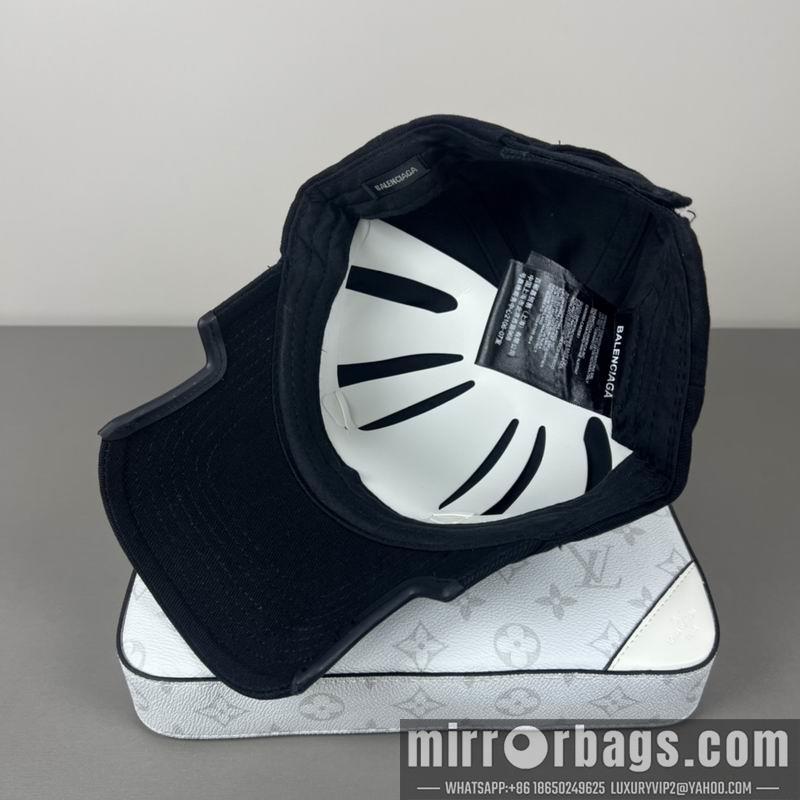 Balenciaga Hat 021006