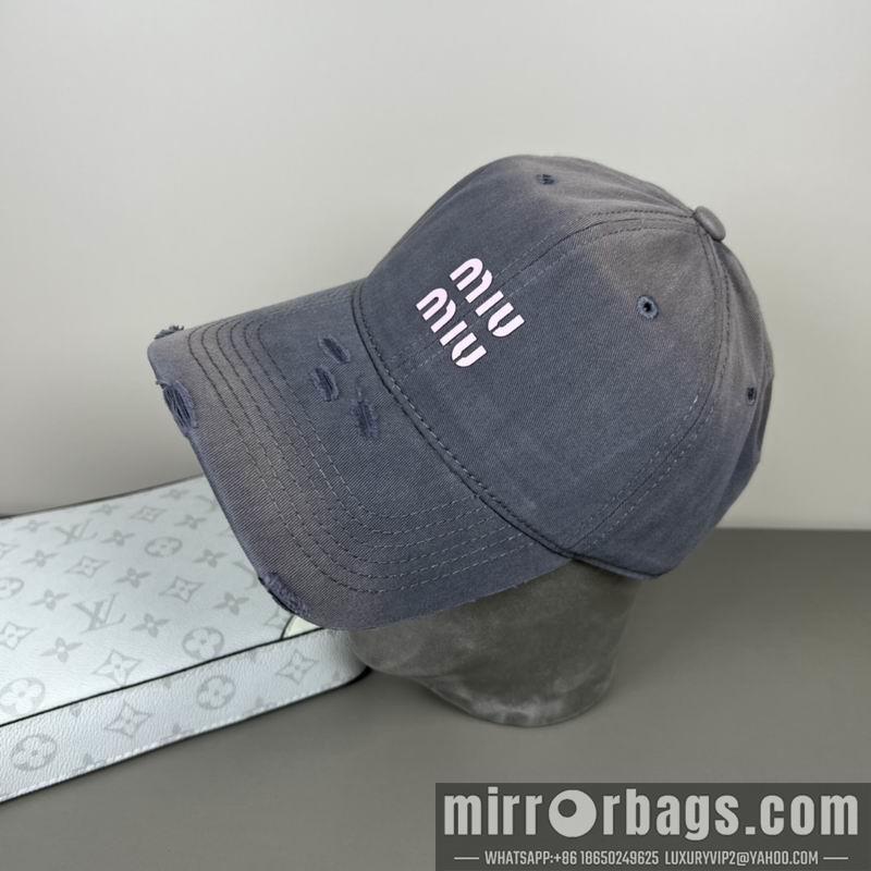 Miumiu Hat dx44