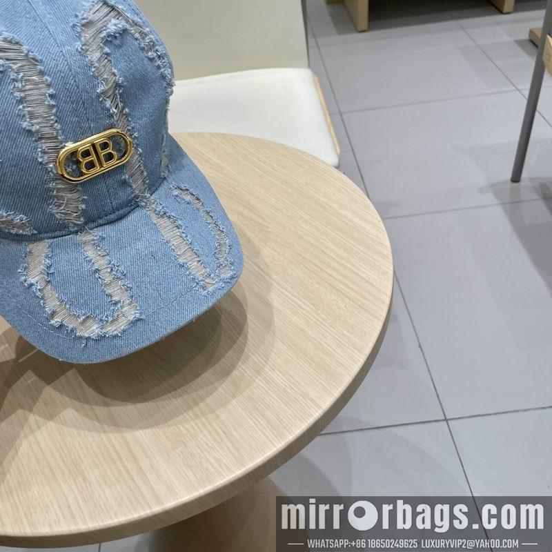 Balenciaga Hat 030979