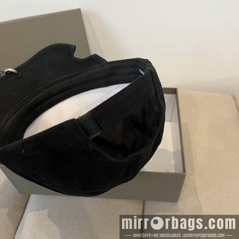Balenciaga Hat dx59