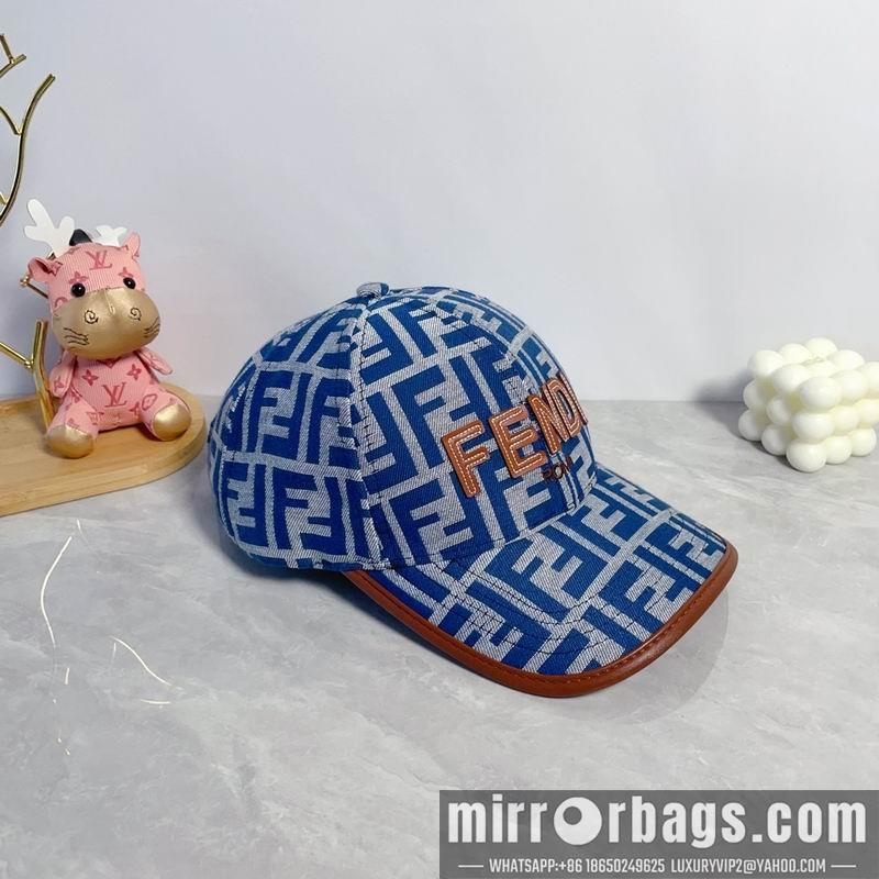 Fendi Hat dx45