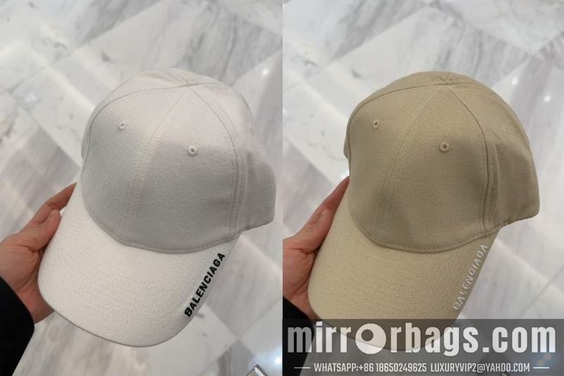 Balenciaga Hat dx70