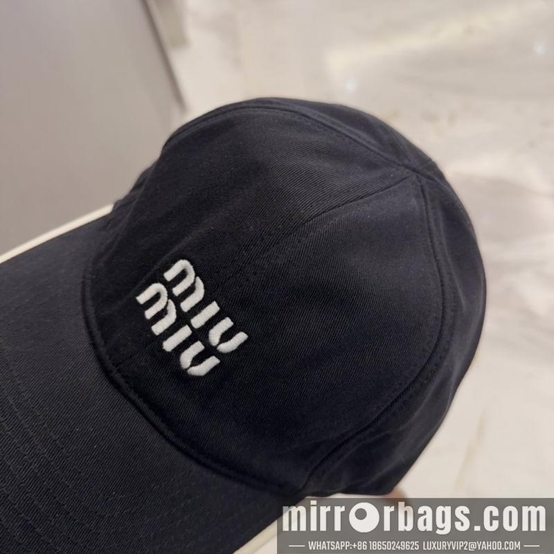 Miumiu Hat dx36