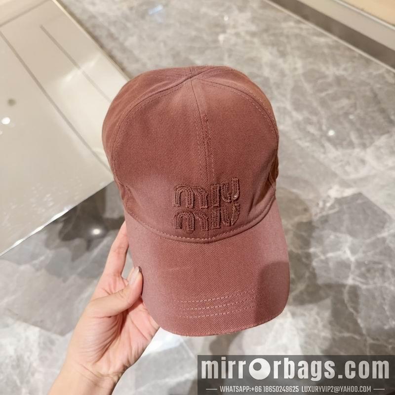 Miumiu Hat dx67