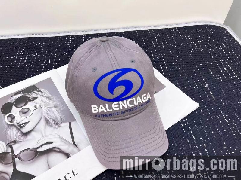 Balenciaga Hat 042703