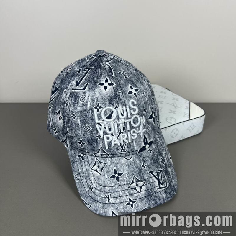 LV Hat dx52