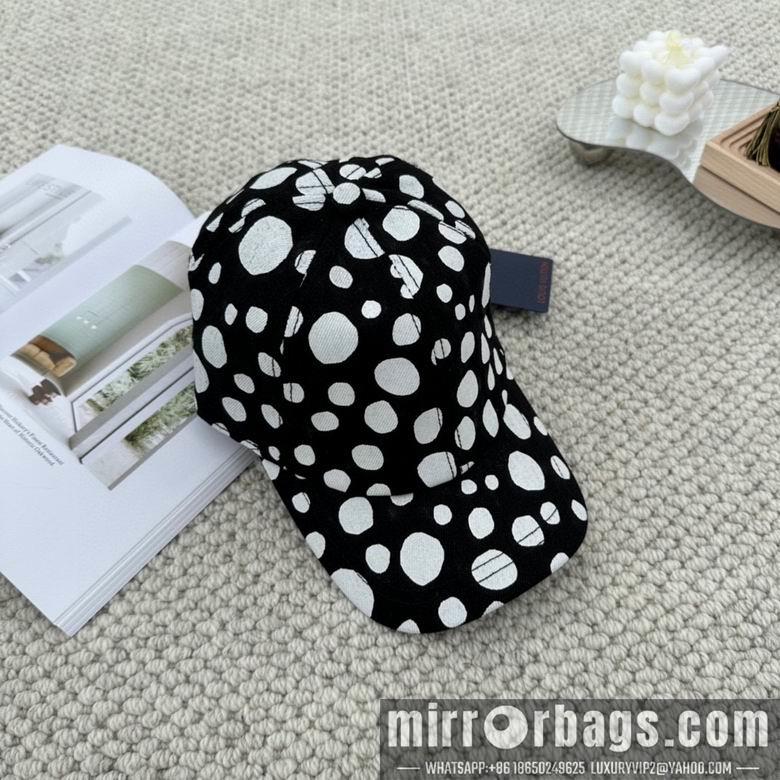 LV Hat dxn22