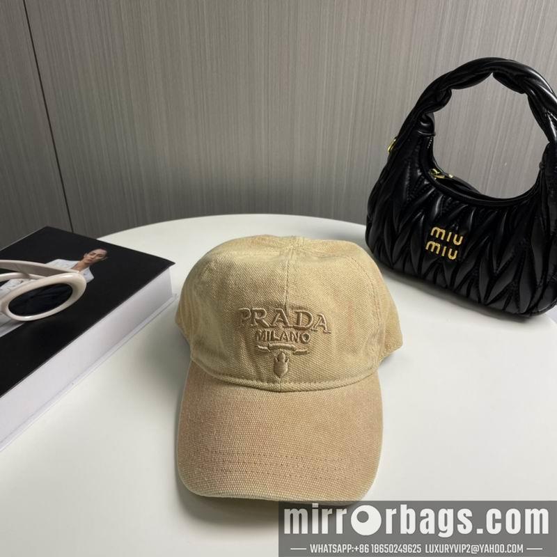 Prada Hat dx37