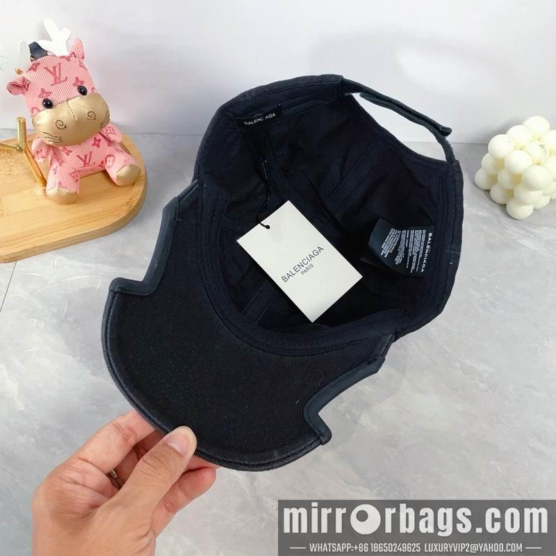 Balenciaga Hat dx93
