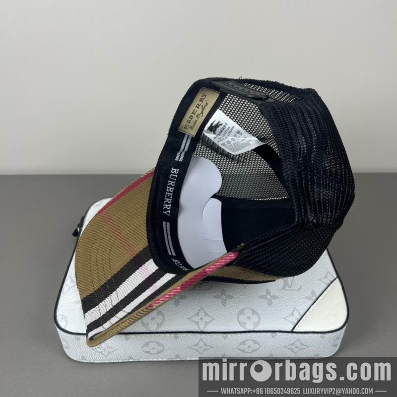Burberry Hat 020802