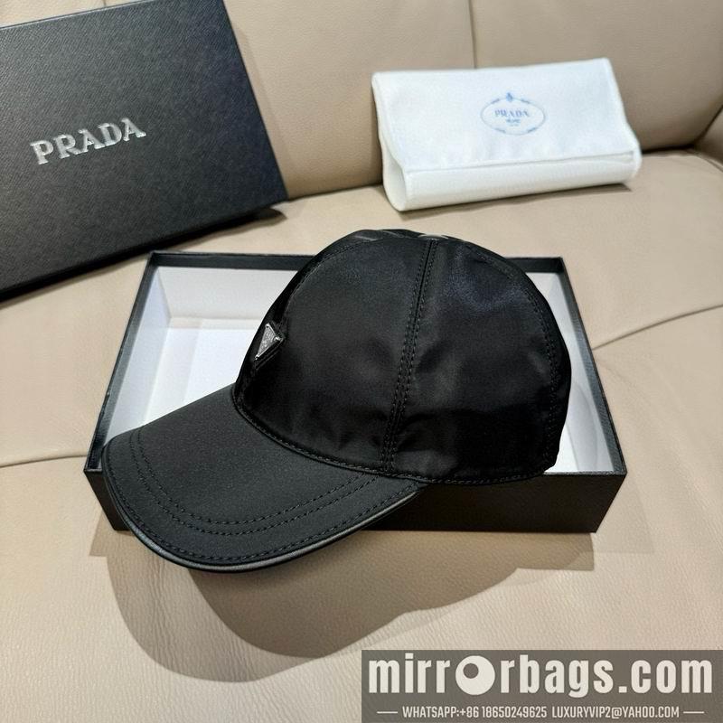 Prada Hat dx71